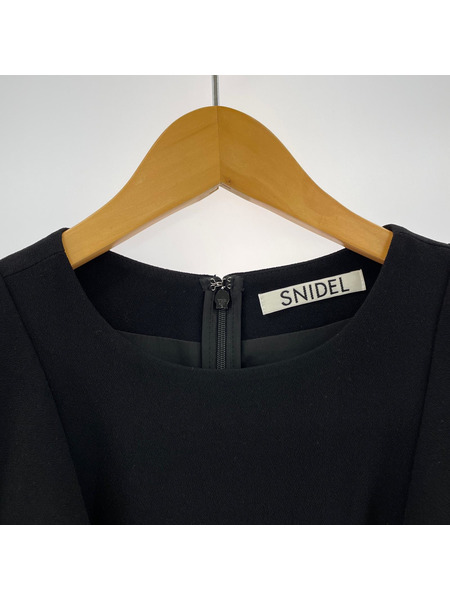 snidel 半袖ワンピース ジョーゼットミニフレアワンピース 黒