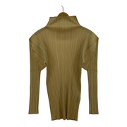 PLEATS PLEASE　トップス