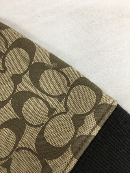 COACH シグネチャーシグネチャー ジツプパーカー （M)