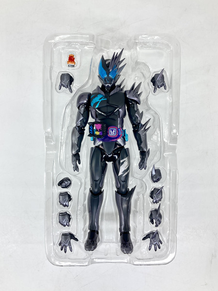 メーカー 仮面ライダーフィギュア S.H.Figuarts 仮面ライダージャックリバイス