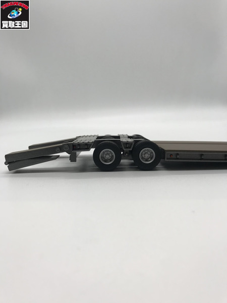 1/50 16WHEELS LOW TRAILER With HYDRAULIC FOLDING RAMPS