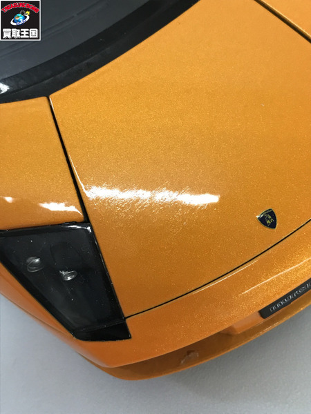 AUTOart 1/18　ランボルギーニー　ムルシエラゴ