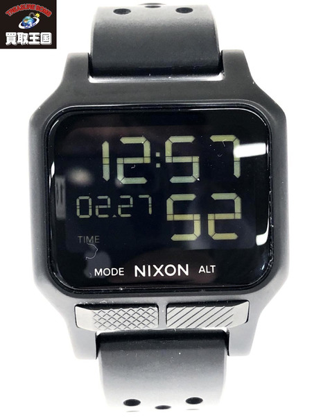 NIXON HEAT デジタル 腕時計[値下]