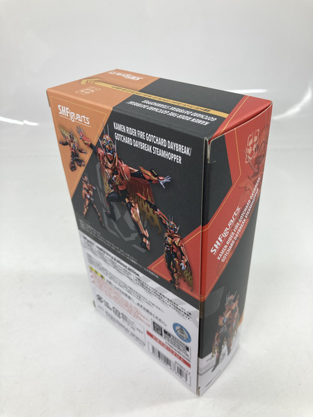 仮面ライダーフィギュア S.H.Figuarts 仮面ライダーガッチャード 仮面ライダーファイヤーガッチャードデイブレイク/ガッチャードデイブレイクスチームホッパー