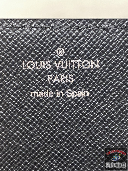 Louis Vuitton アンヴェロップ カルト ドゥ ヴィジット/M30922
