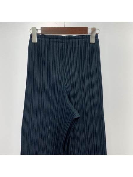 PLEATS PLEASE　パンツ[値下]