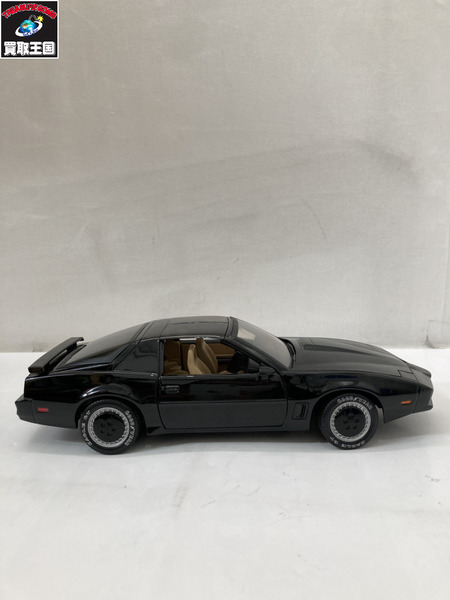 1/18スケールカー スカイネット ナイトライダー ナイト2000 K.I.T.T