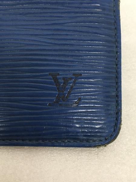 LOUIS VUITTON LV ポシェット・クレ エピ ブルー