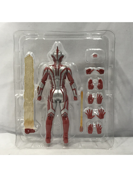 メーカー ウルトラマン S.H.Figuarts ウルトラマンメビウス