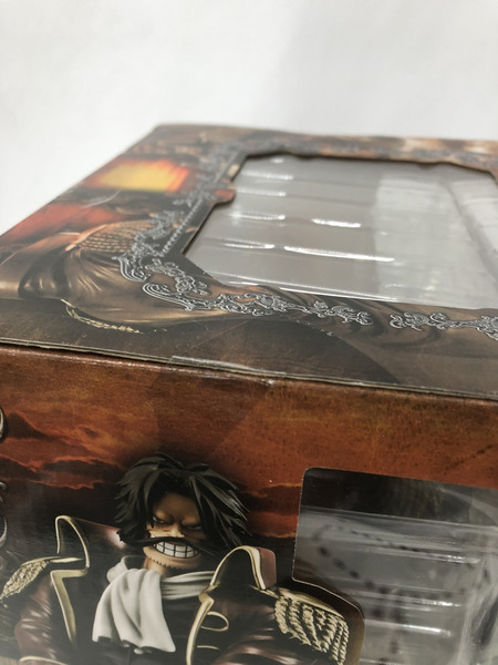 P.O.P ゴール・D・ロジャー ※未開封・外箱へこみ大あり