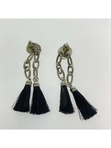 TOGA ソノ他 タッセル イヤリング