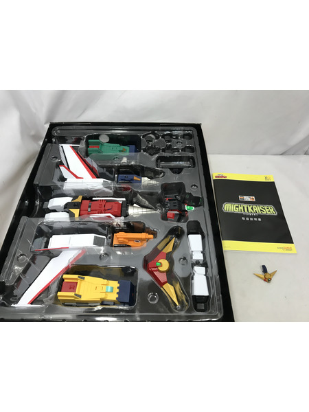 メーカー ロボットその他 グッドスマイルカンパニー THE合体 マイトカイザー