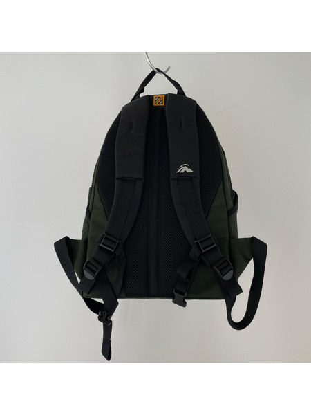 リュックサック・バックパック macpac カーキ 20.5L