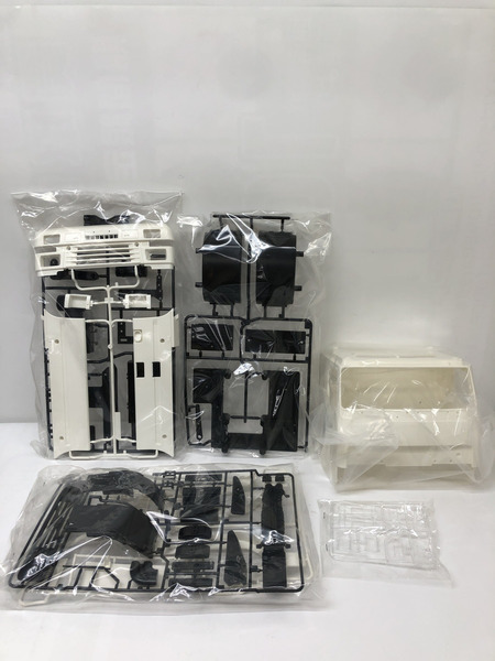 カープラモ・ミニ四駆 タミヤ　1/14　ボルボFH12