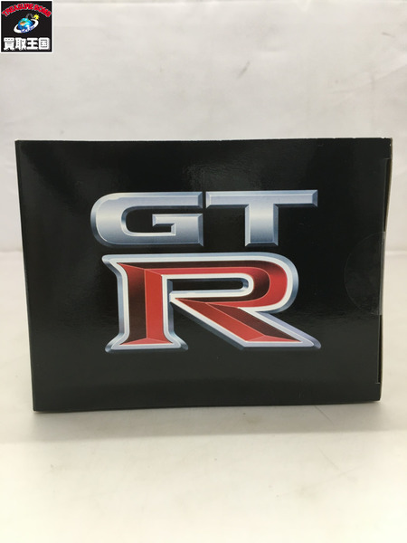 ホットウィール　日産スカイライン　GTR　3台セット R32.R33.R34