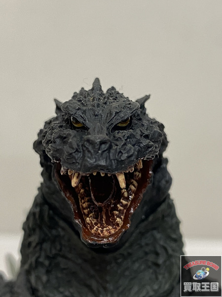 S.H.MonsterArts ゴジラ2000ミレニアム Special Color 