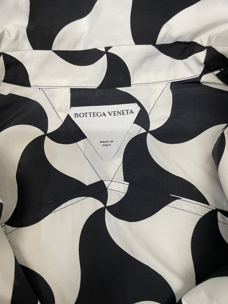 BOTTEGA VENETA 22SS ウェービートライアングルシャツ 50 白×黒[値下]