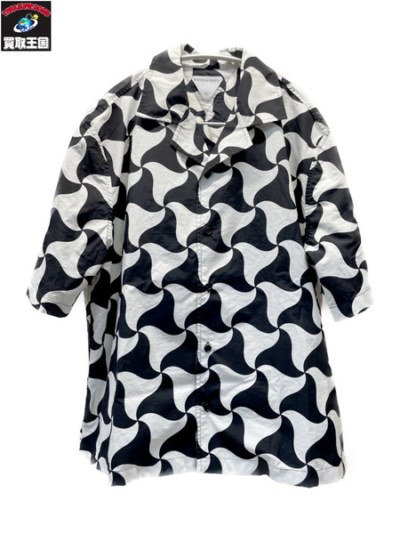 BOTTEGA VENETA 22SS ウェービートライアングルシャツ 50 白×黒[値下]