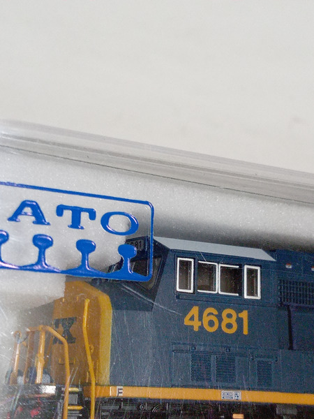KATO 176-7602 SD70M CSX 4694