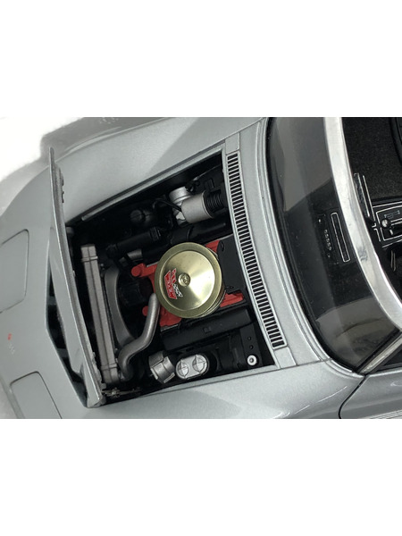 AUTOart　1/18　CHEVROLET CORVETTE 1969