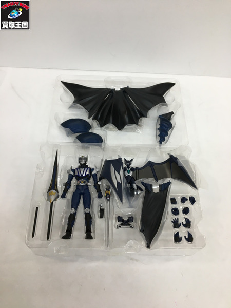 メーカー 仮面ライダーフィギュア S.H.F 仮面ライダーナイト