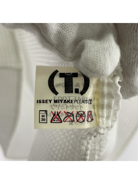 ISSEY MIYAKE　トップス