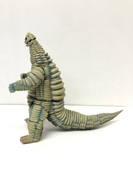 ウルトラマン フィギュアーツ　レッドキング
