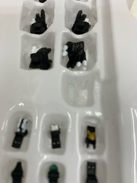 S.H.Figuarts(真骨彫製法) 仮面ライダーキバ 仮面ライダーイクサ セーブモード バーストモード