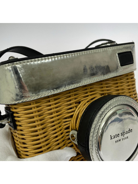 kate spade new york カメラ型カゴバッグ シルバー×ベージュ