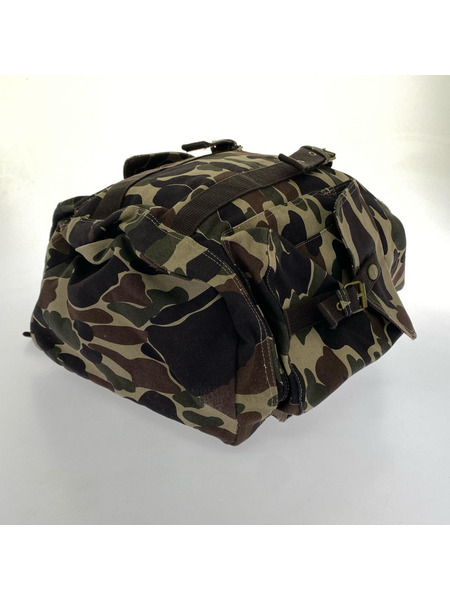 Carhartt リュックサック・バックパック カモ柄リュック