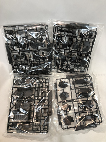 FA XFA-01 ウェアウルフ・スペクター：RE　外箱ダメージあり