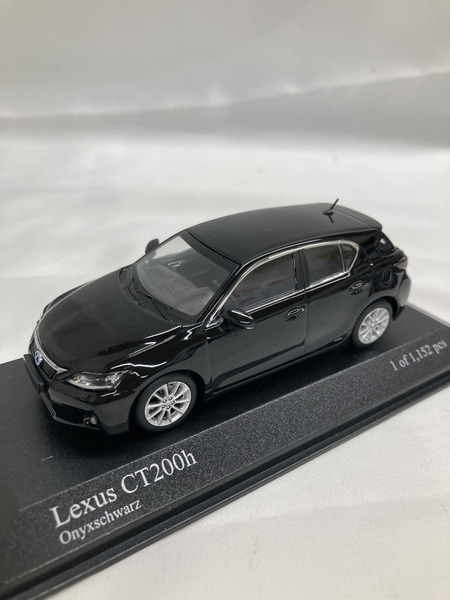 8：MINICHAMPS  Lexus CT200ｈ