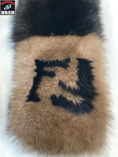 FENDI ロゴフォックスファーマフラー フェンディ ブラック