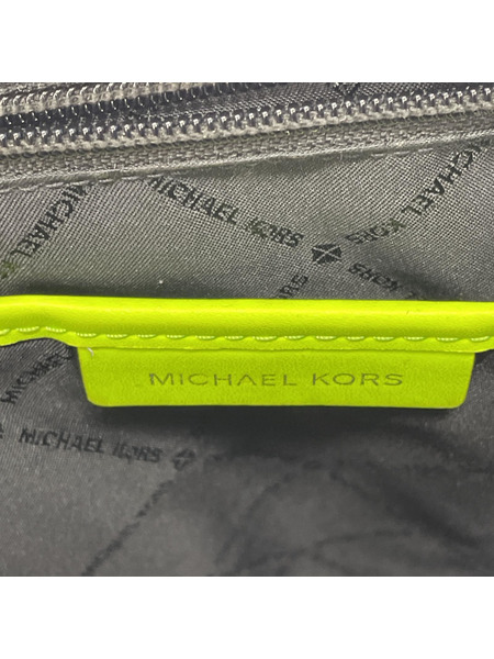 MICHAEL KORS モノグラム リュック ブラック×ネオンイエロー[値下]