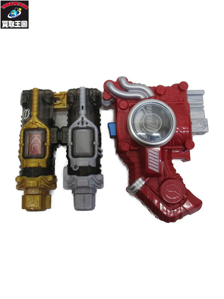 メーカー 仮面ライダー変身アイテム 仮面ライダービルド DXフルフルラビットタンクボトル &DXハザードトリガー