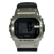 G-SHOCK GM-5600-1JF メタルベゼル QZ腕時計
