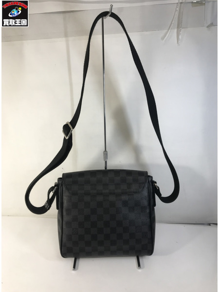 LV ディストリクト ショルダー バッグ MM