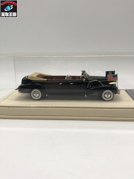 TSM 1/43 CADILLAC 1938 V16 QEEN MARY