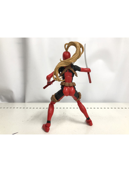 MARVEL ＬＡＤＹ　ＤＥＡＤＰＯＯＬ