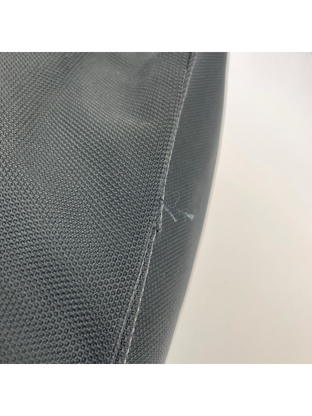ISSEY MIYAKE キャンバスショルダーバッグ 黒