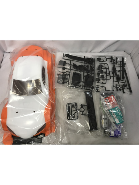 ラジコン タミヤ 1/10 RC au TOM’S GR Supra(TT-02シャーシ)