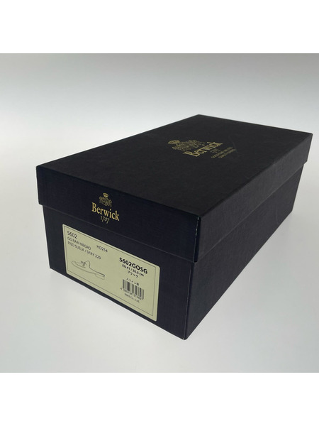 BerwicK シューズ スウェード タッセルローファー BLK