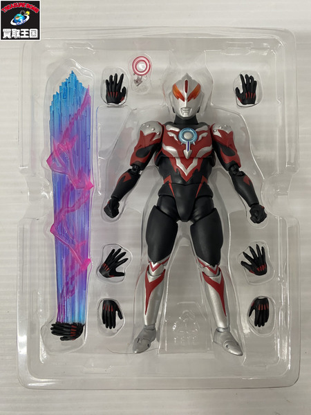 S.H.Figuarts ウルトラマンオーブ サンダーブレスター