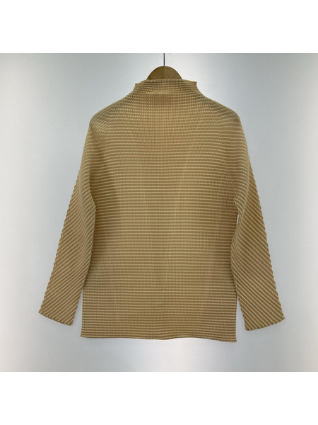 ISSEY MIYAKE　LSカットソー　ベージュ