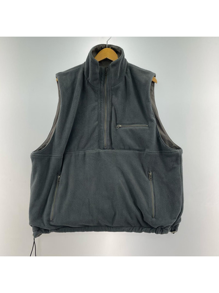 Name. リバーシブルベスト 汚レアリ