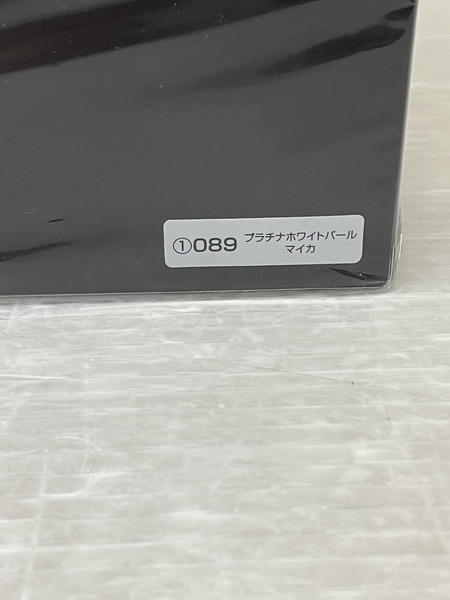 カラーサンプル 1/30 bz4x プラチナホワイトパールマイカ