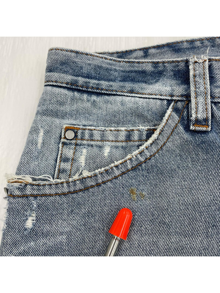 DSQUARED2 ショートパンツ デニムショーツ マリファナ