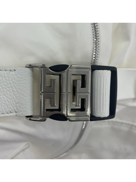 GIVENCHY 　ZIP コート　ホワイト 34