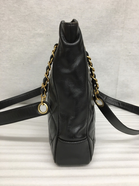 CHANEL　マトラッセ スクエア チェーンバッグ 黒