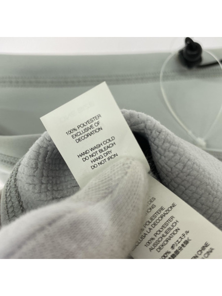 Supreme 22AW WINDSTOPPER Neck Gaiter
